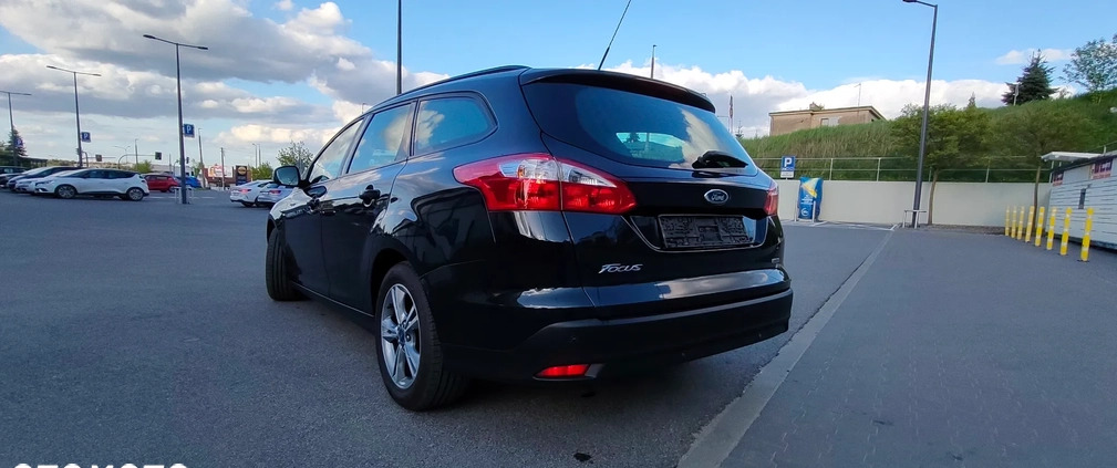 Ford Focus cena 21500 przebieg: 147000, rok produkcji 2013 z Warta małe 211